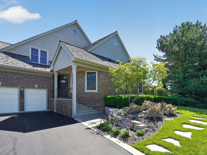21896 W Vernon Ridge Drive Ivanhoe IL 60060