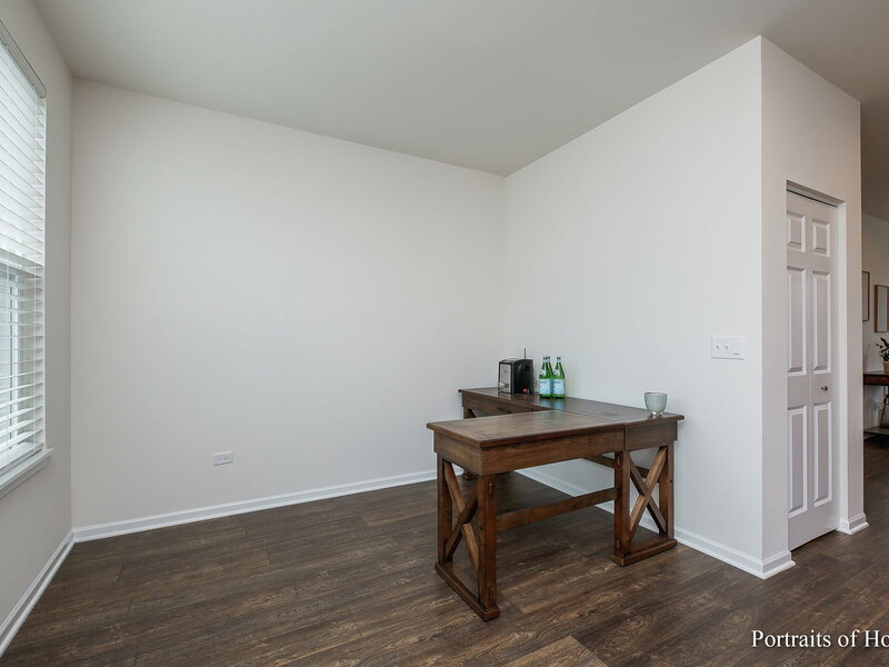 4169 Calder Lane Aurora IL 60504