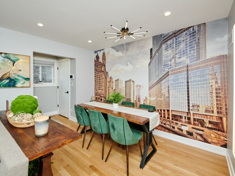 6242 N Kenmore Avenue Chicago IL 60660
