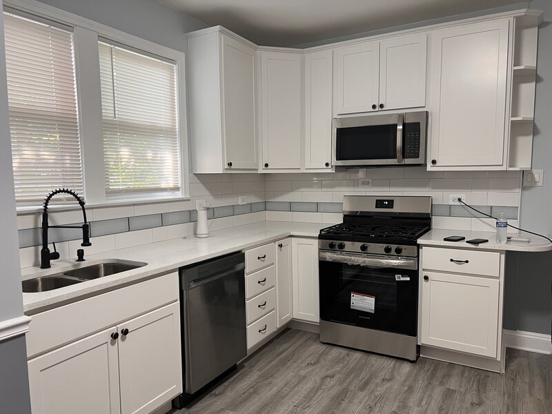 8340 S Paxton Avenue Chicago IL 60617