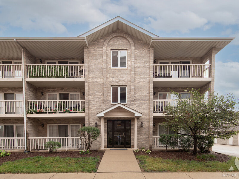 6644 W 65th Street Chicago IL 60638