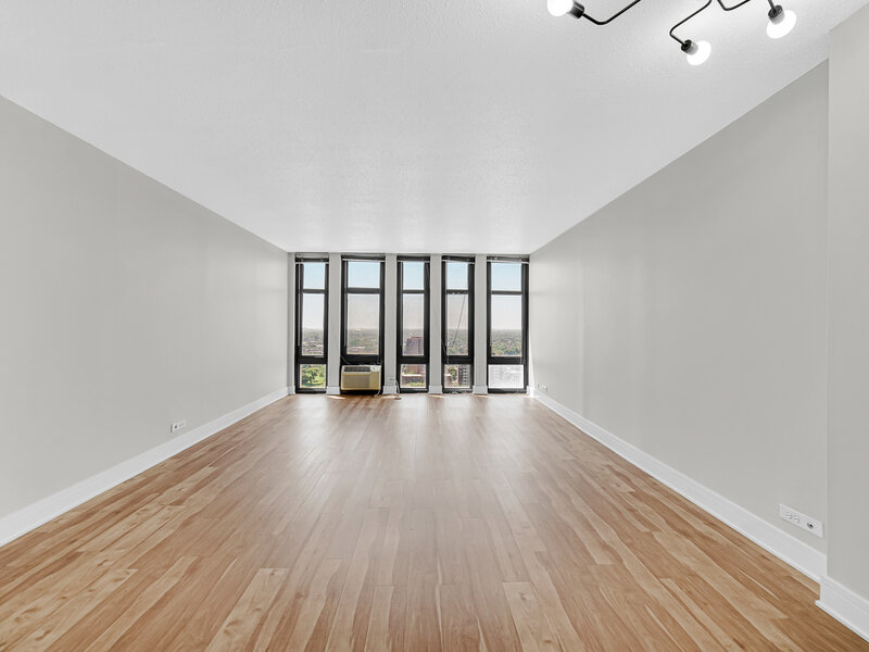 6700 S South Shore Drive Chicago IL 60649