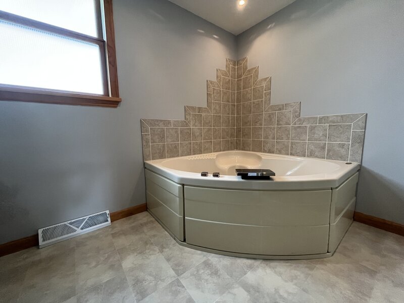 1014 Walnut Street Ottawa IL 61350