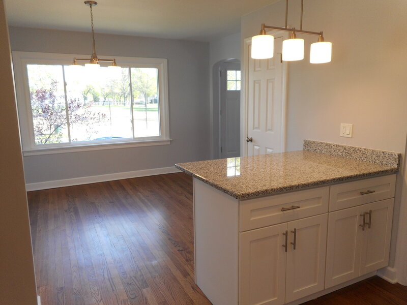 431 W Elm Street Villa Park IL 60181
