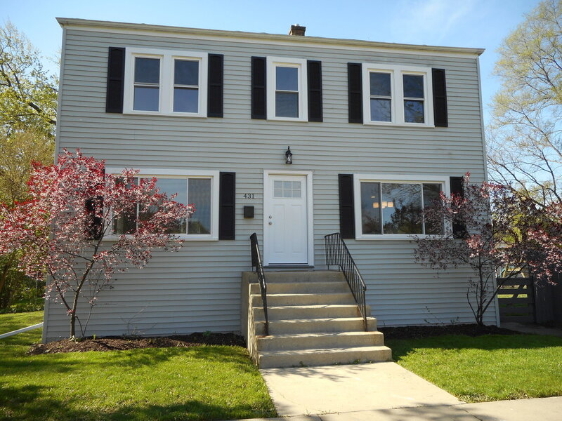 431 W Elm Street Villa Park IL 60181