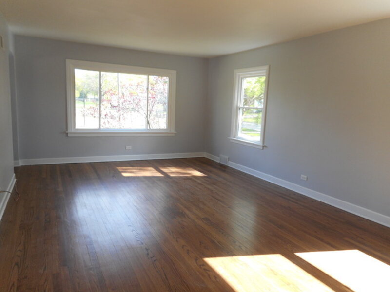 431 W Elm Street Villa Park IL 60181