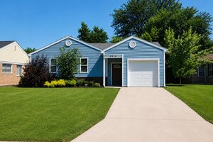 Photo of 2814 Lexington Drive Hazel Crest IL 60429