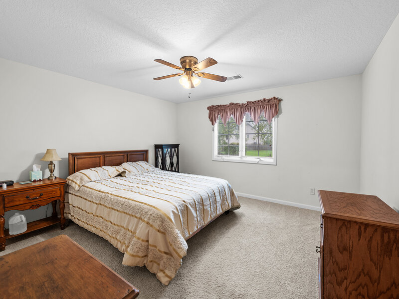 4046 Charles Court Bettendorf IA 52722