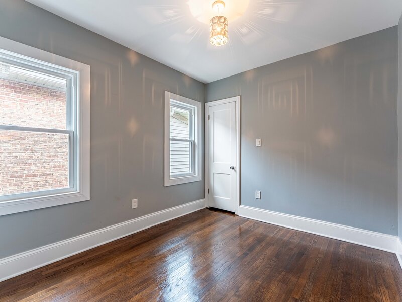 2105 S 7th Avenue Maywood IL 60153