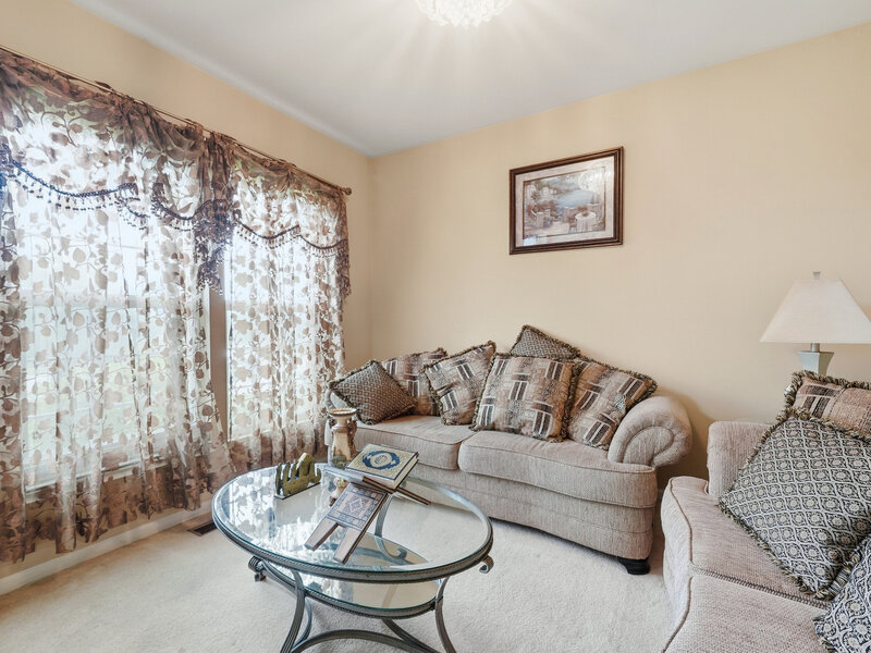 3104 Deerpath Lane Carpentersville IL 60110