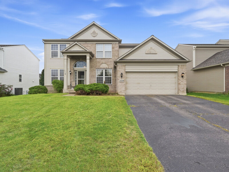 3104 Deerpath Lane Carpentersville IL 60110