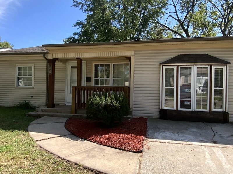 1429 Ambassador Lane Ford Heights IL 60411