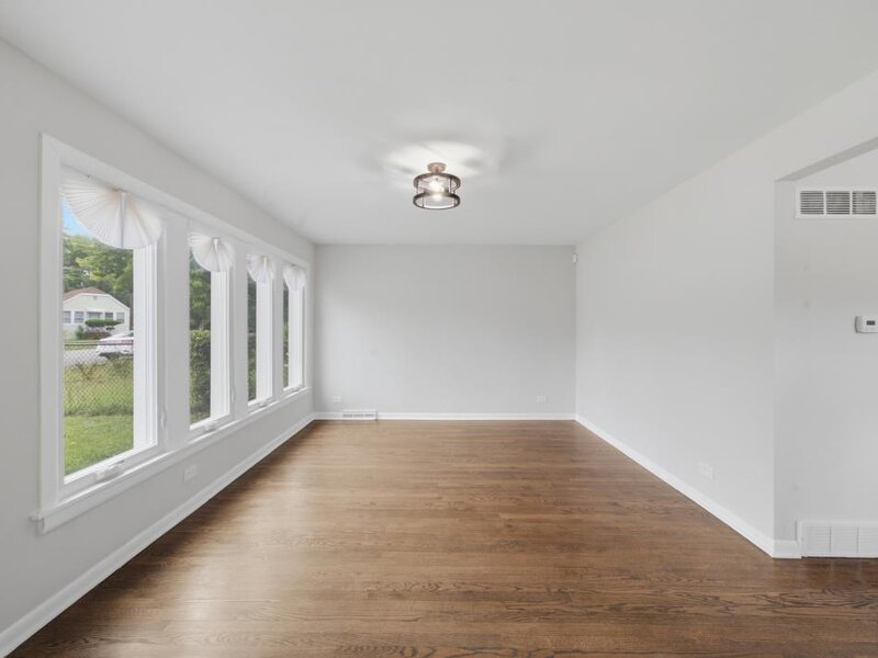 14637 Vincennes Road Harvey IL 60426