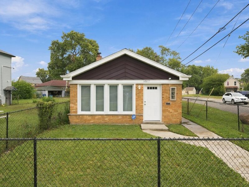 14637 Vincennes Road Harvey IL 60426
