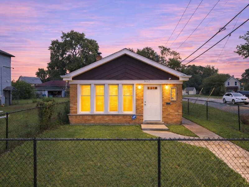 14637 Vincennes Road Harvey IL 60426