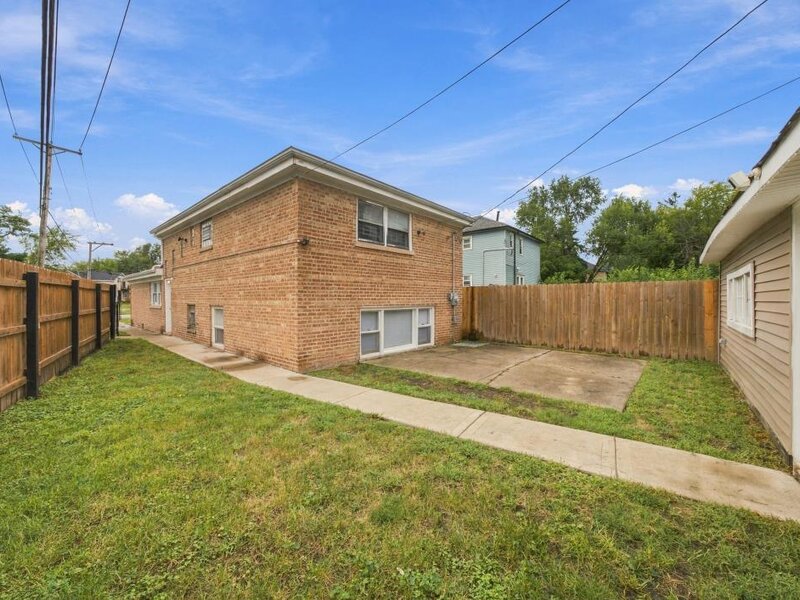 14637 Vincennes Road Harvey IL 60426