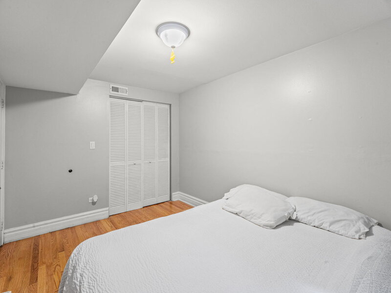6301 N Richmond Street Chicago IL 60659