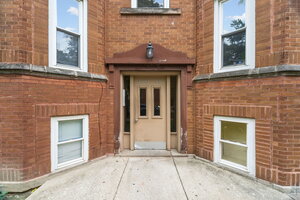 Photo of 6301 N Richmond Street Chicago IL 60659 Unit 1AA