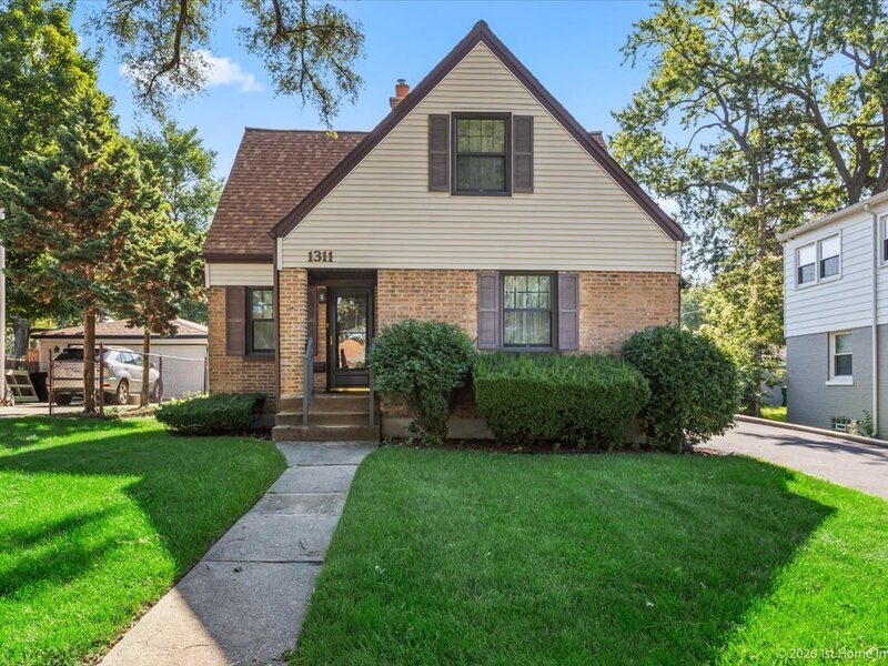 1311 Heidorn Avenue Westchester IL 60154