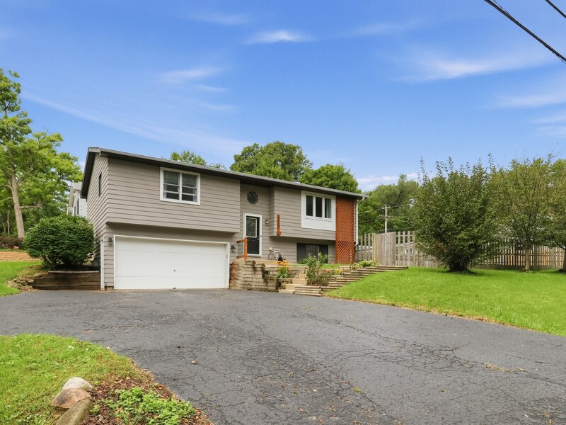 3203 Thompson Road Wonder Lake IL 60097