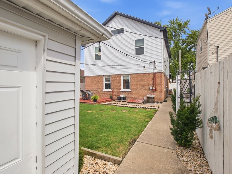 1710 N 14th Avenue Melrose Park IL 60160