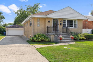 Photo of 5705 W Maple Avenue Berkeley IL 60163