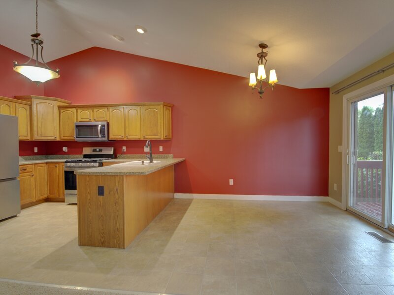 2215 W 59th Street Davenport IA 52806