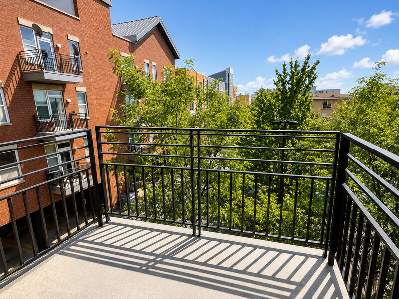 3506 S State Street Chicago IL 60616