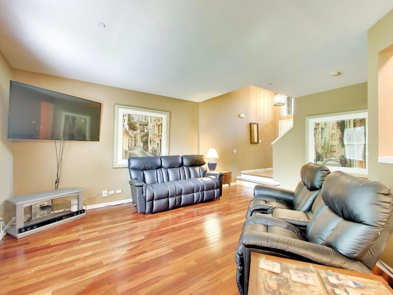 923 Kings Canyon Drive Streamwood IL 60107