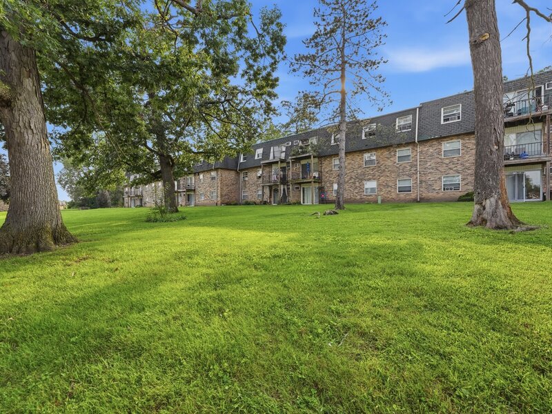10152 S 84th Terrace Palos Hills IL 60465