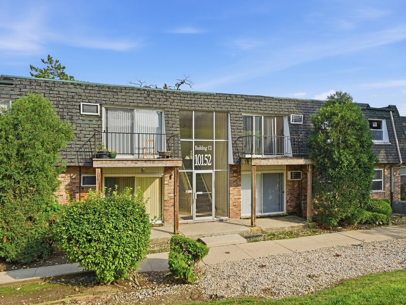 10152 S 84th Terrace Palos Hills IL 60465