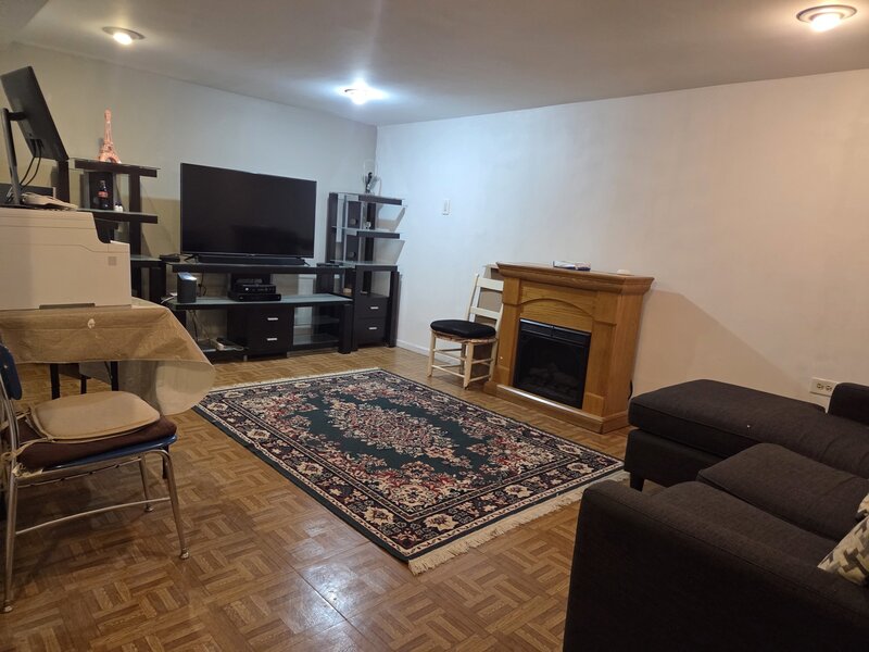 1866 Wellington Place Hoffman Estates IL 60169