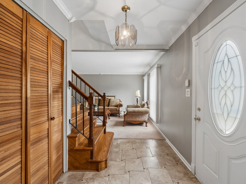 1866 Wellington Place Hoffman Estates IL 60169