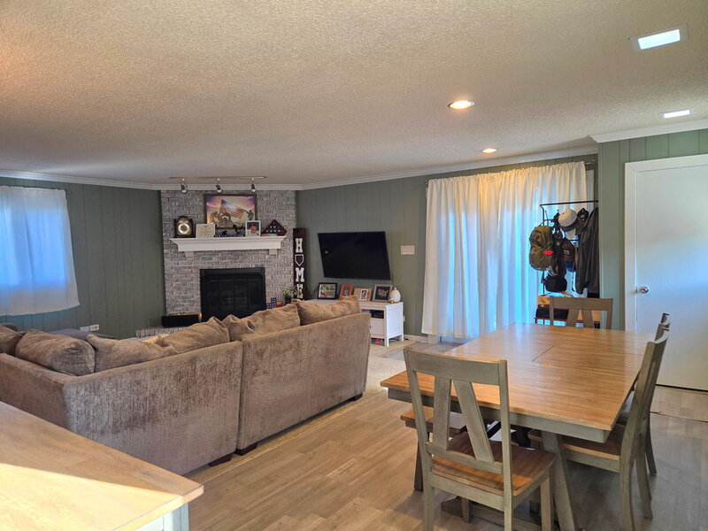 5237 Pleasant Lane Crestwood IL 60418