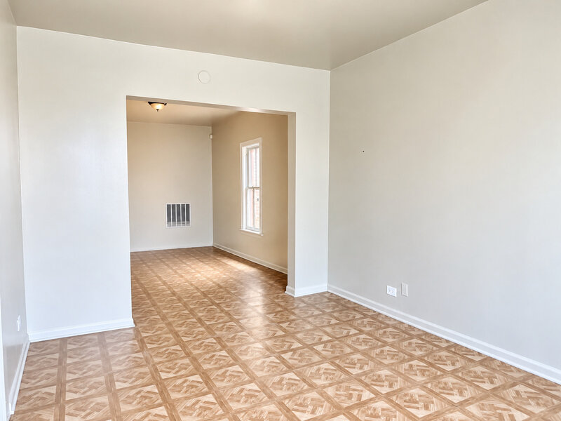 909 N Homan Avenue Chicago IL 60651