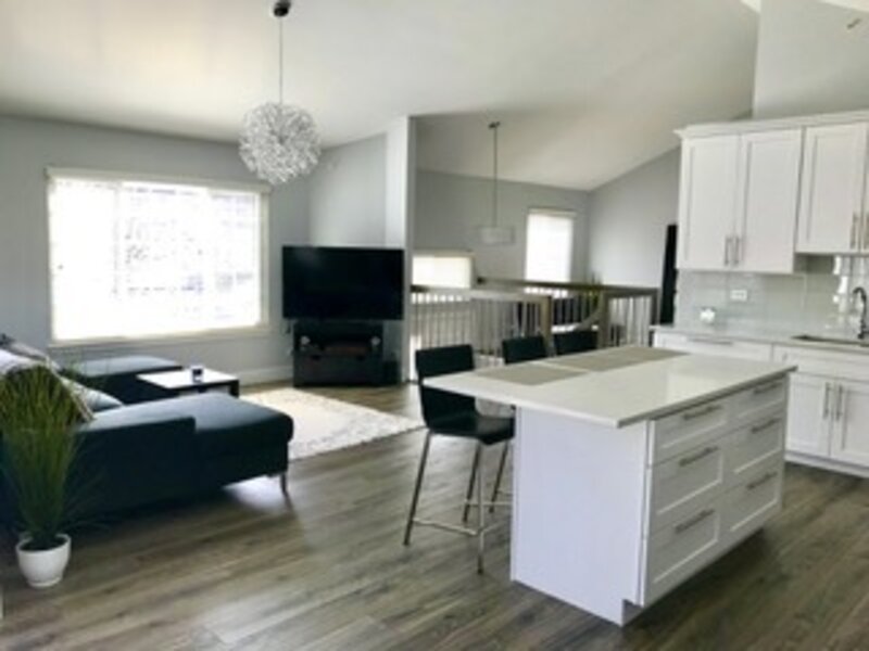 180 Lucerne Court Wheeling IL 60090