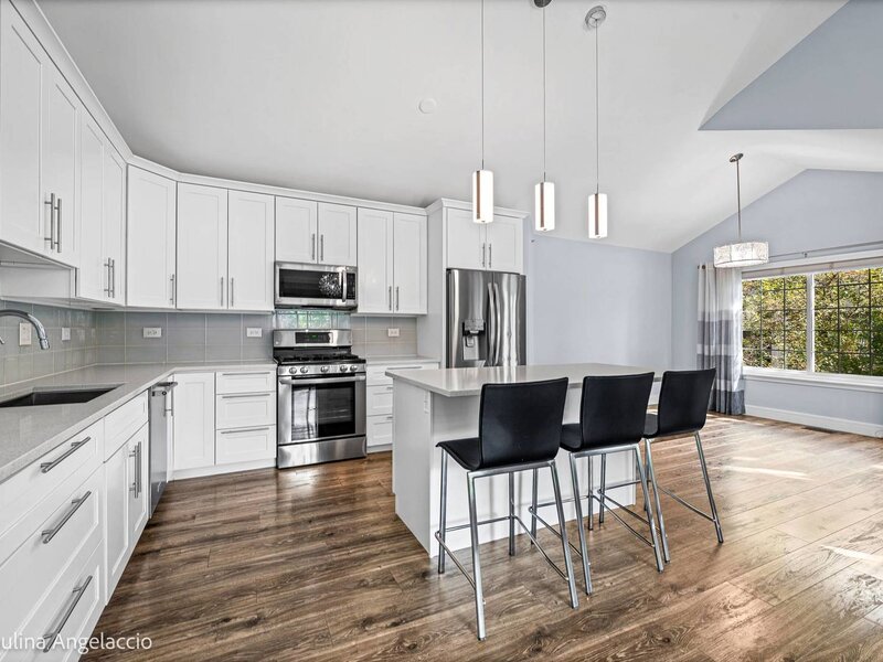 180 Lucerne Court Wheeling IL 60090