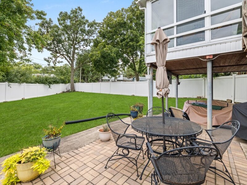 9121 Forest Drive Hickory Hills IL 60457