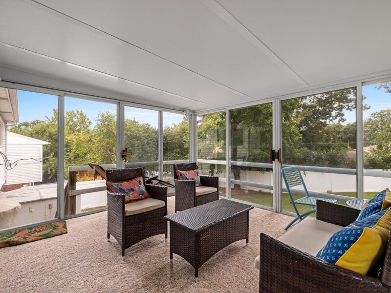 9121 Forest Drive Hickory Hills IL 60457