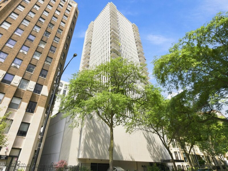 1230 N State Parkway Chicago IL 60610