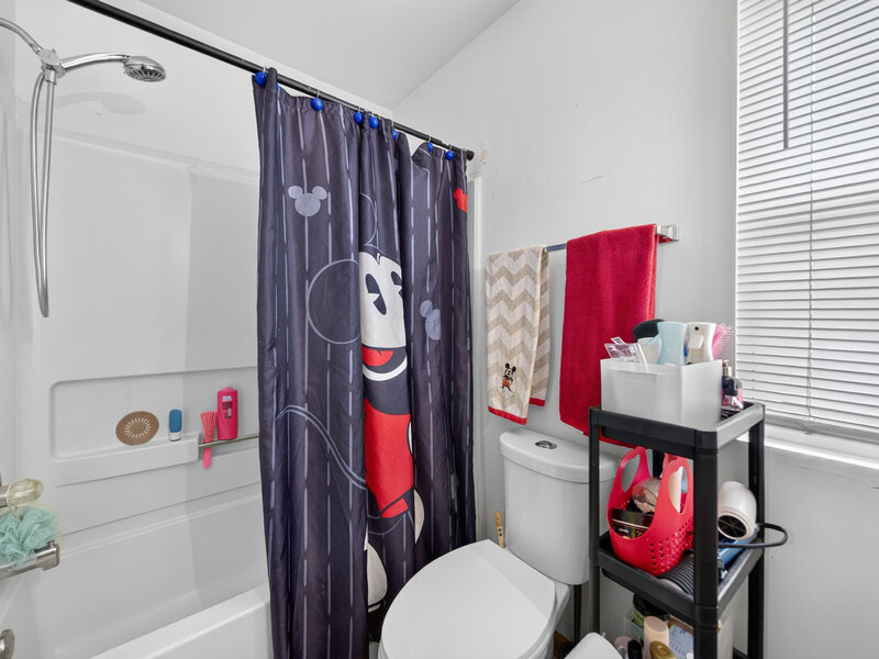 353 Valley Forge Avenue South Elgin IL 60177