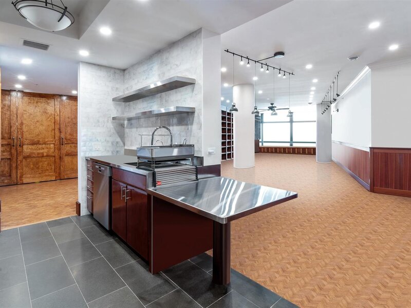 680 N Lake Shore Drive Chicago IL 60611