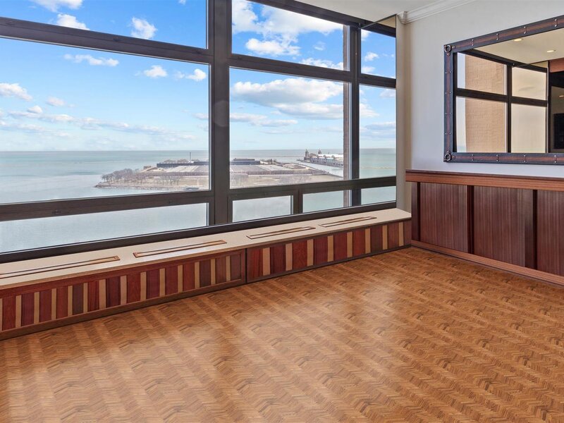 680 N Lake Shore Drive Chicago IL 60611