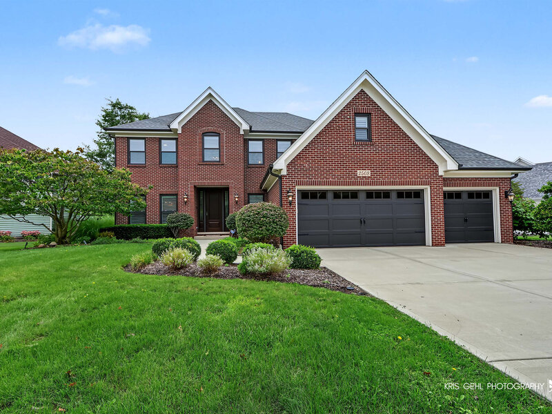 2508 Stonehenge Drive Aurora IL 60502