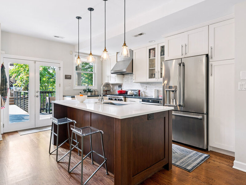2237 W Lyndale Street Chicago IL 60647