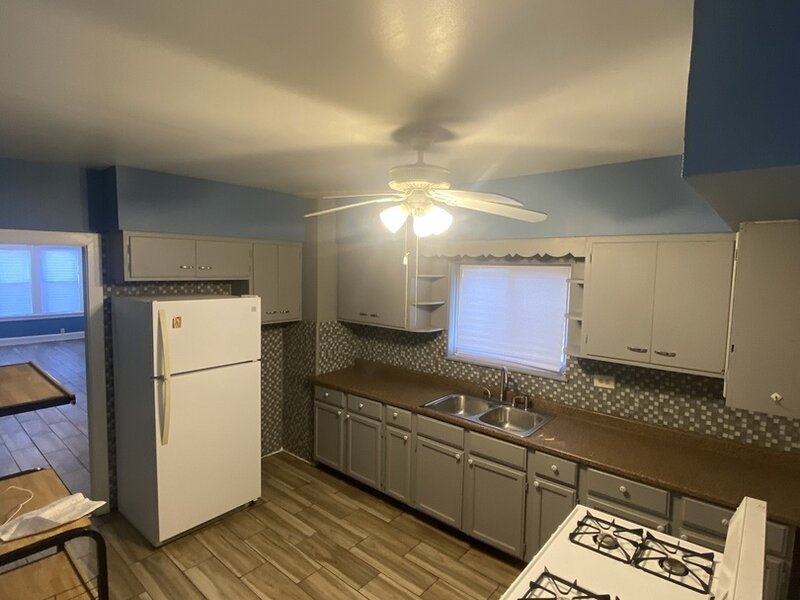 2053 W 70th Street Chicago IL 60636
