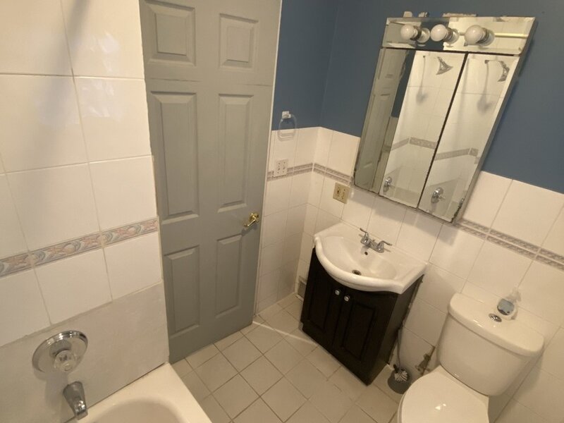 2053 W 70th Street Chicago IL 60636