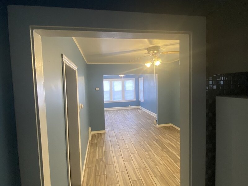 2053 W 70th Street Chicago IL 60636