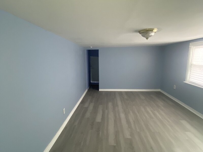 2053 W 70th Street Chicago IL 60636
