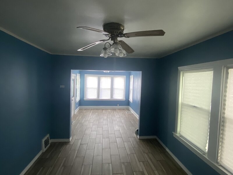 2053 W 70th Street Chicago IL 60636